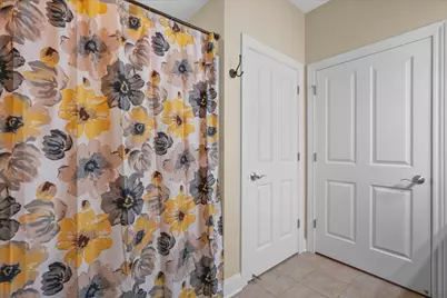 17490  Crest Hill Dr #10, Brookfield, WI 53045 - Photo 18