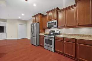 17490 Crest Hill Dr, Brookfield, WI 53045 - Photo 4