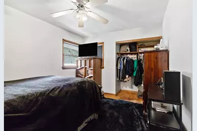 4929 N 89th St, Milwaukee, WI 53225 - Photo 12