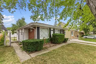 4929 N 89th St, Milwaukee, WI 53225 - Photo 2