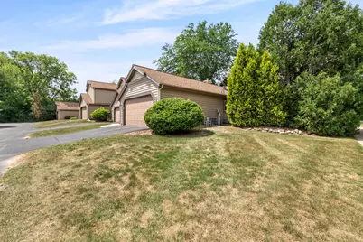225 W Oak St, Grafton, WI 53024 - Photo 28
