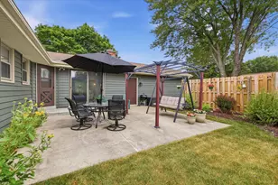 W160S7251 Daisy Dr, Muskego, WI 53150 - Photo 26