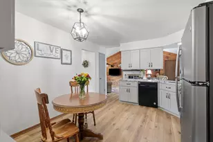 W160S7251 Daisy Dr, Muskego, WI 53150 - Photo 12