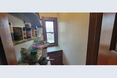 3859 N 24th Pl #3861, Milwaukee, WI 53206 - Photo 8
