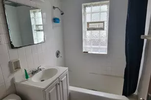 3859 N 24th Pl, Milwaukee, WI 53206 - Photo 14