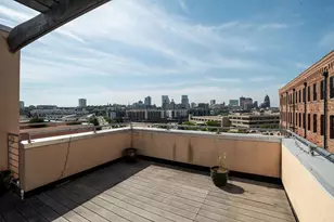 1725 N Palmer St, Milwaukee, WI 53212 - Photo 18