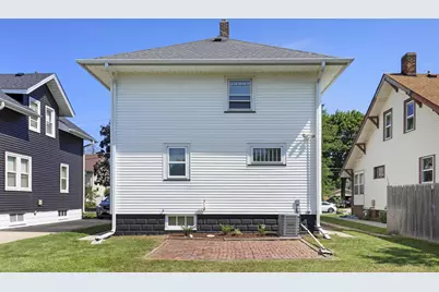 2101  74th St, Kenosha, WI 53143 - Photo 20