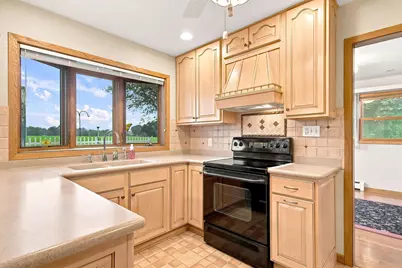 1810  Richmond Rd, Twin Lakes, WI 53181 - Photo 8