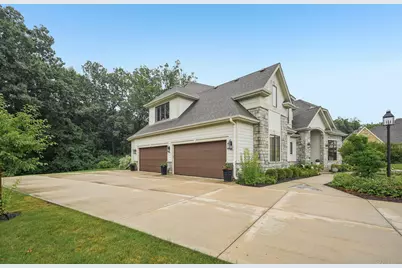 1646  Twisted Oak Ct, Hartland, WI 53029 - Photo 42