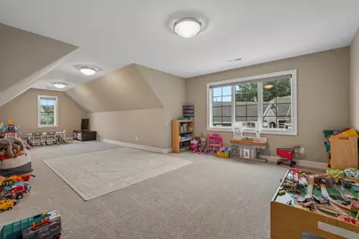 1646  Twisted Oak Ct, Hartland, WI 53029 - Photo 70