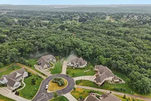 1646 Twisted Oak Ct, Hartland, WI 53029 - Photo 80
