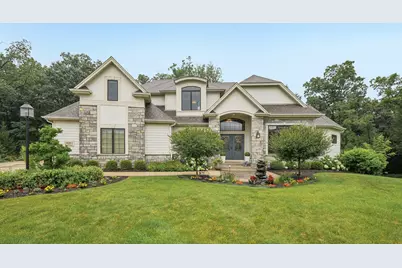 1646  Twisted Oak Ct, Hartland, WI 53029 - Photo 90