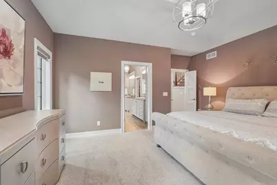1646  Twisted Oak Ct, Hartland, WI 53029 - Photo 32