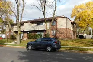 2620 W Custer Ave, Glendale, WI 53209 - Photo 2