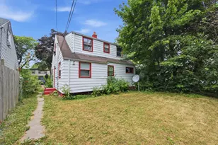 5830 N 66th St, Milwaukee, WI 53218 - Photo 2