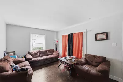 5830 N 66th St, Milwaukee, WI 53218 - Photo 6