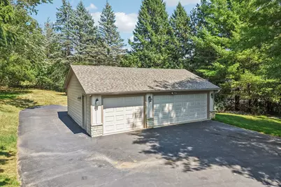 N11W31116  Bunker Hill Trl, Delafield, WI 53018 - Photo 6