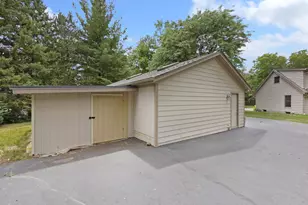 N11W31116 Bunker Hl Trl, Delafield, WI 53018 - Photo 42