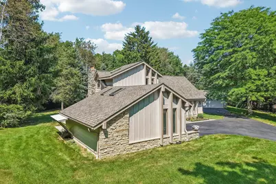 N11W31116  Bunker Hill Trl, Delafield, WI 53018 - Photo 36