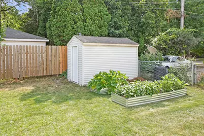 1964 S 91st St, West Allis, WI 53227 - Photo 26