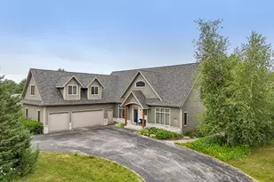 W287N8810 Center Oak Rd, Merton, WI 53029 - Photo 4