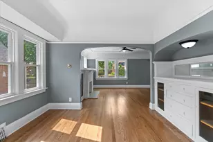 6220 W Girard Ave, Milwaukee, WI 53210 - Photo 8
