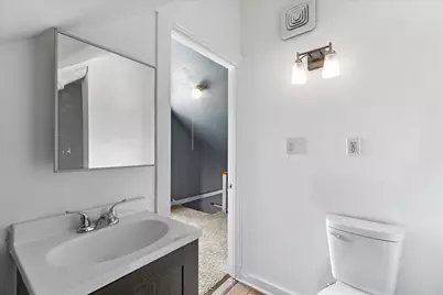 6220 W Girard Ave, Milwaukee, WI 53210 - Photo 30