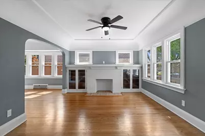 6220 W Girard Ave, Milwaukee, WI 53210 - Photo 6