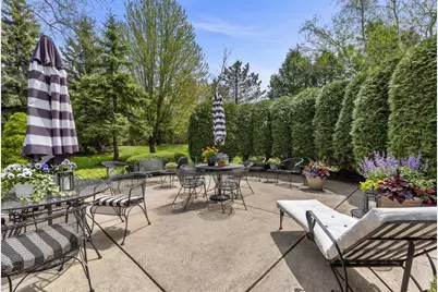 11404 N Justin Dr, Mequon, WI 53092 - Photo 20
