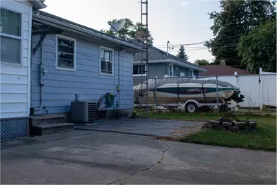 7925  45th Ave, Kenosha, WI 53142 - Photo 16