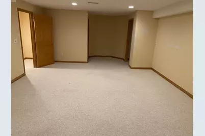 2171  Norhardt Dr, Brookfield, WI 53045 - Photo 2