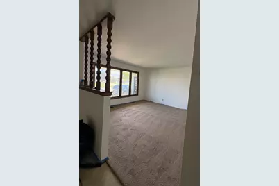 309 S Klein Dr, Waunakee, WI 53597 - Photo 2