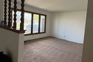 309 S Klein Dr, Waunakee, WI 53597 - Photo 2