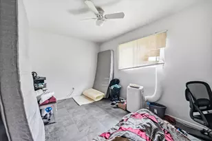 8528 W Potomac Ave, Milwaukee, WI 53225 - Photo 12