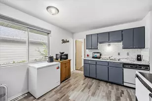 8528 W Potomac Ave, Milwaukee, WI 53225 - Photo 6