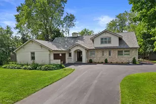7857 N Lake Dr, Fox Point, WI 53217 - Photo 54