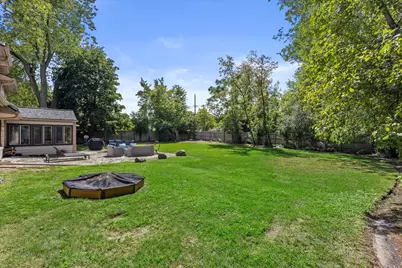 7857 N Lake Dr, Fox Point, WI 53217 - Photo 50