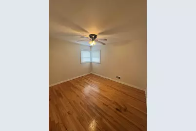 7810 W Kathryn Ave, Milwaukee, WI 53218 - Photo 4