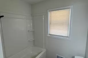 7810 W Kathryn Ave, Milwaukee, WI 53218 - Photo 12