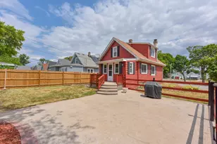 1475 S 95th St, West Allis, WI 53214 - Photo 32