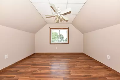 1475 S 95th St, West Allis, WI 53214 - Photo 22