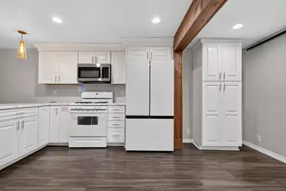 141 S 75th St, Milwaukee, WI 53214 - Photo 4
