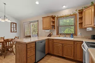 5110 White Fox Dr, Sheboygan, WI 53081 - Photo 14