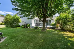 5110 White Fox Dr, Sheboygan, WI 53081 - Photo 6