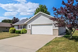 5110 White Fox Dr, Sheboygan, WI 53081 - Photo 1