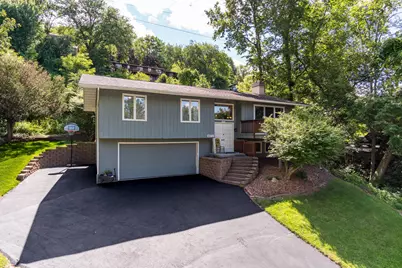 W5721  Sherwood Dr, Shelby, WI 54601 - Photo 2