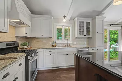 W5721  Sherwood Dr, Shelby, WI 54601 - Photo 6