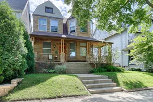546 N 32nd St, Milwaukee, WI 53208 - Photo 1