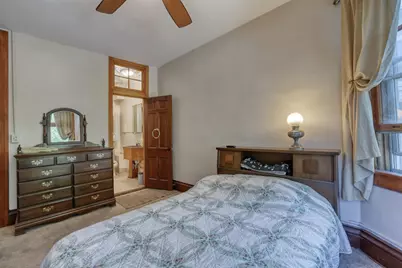 546 N 32nd St, Milwaukee, WI 53208 - Photo 14