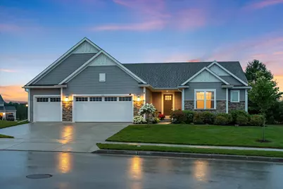 213  Emerald Blvd, Saukville, WI 53080 - Photo 1